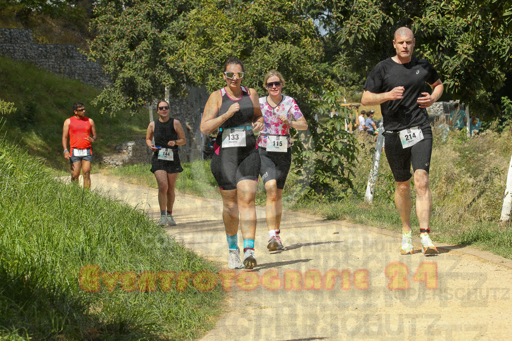 250824_1247_EX1_0548 | Sportfotografie im Rhein-Sieg Kreis, Köln, Bonn, NRW, Rheinland Pfalz, Hessen, etc. Unser Tätigkeitsfeld umfasst den Laufsport vom Volkslauf über den Marathon, Duathlon, Triathon bis zum Ultralauf wie Kölnpfad Ultra oder Schindertrail.
