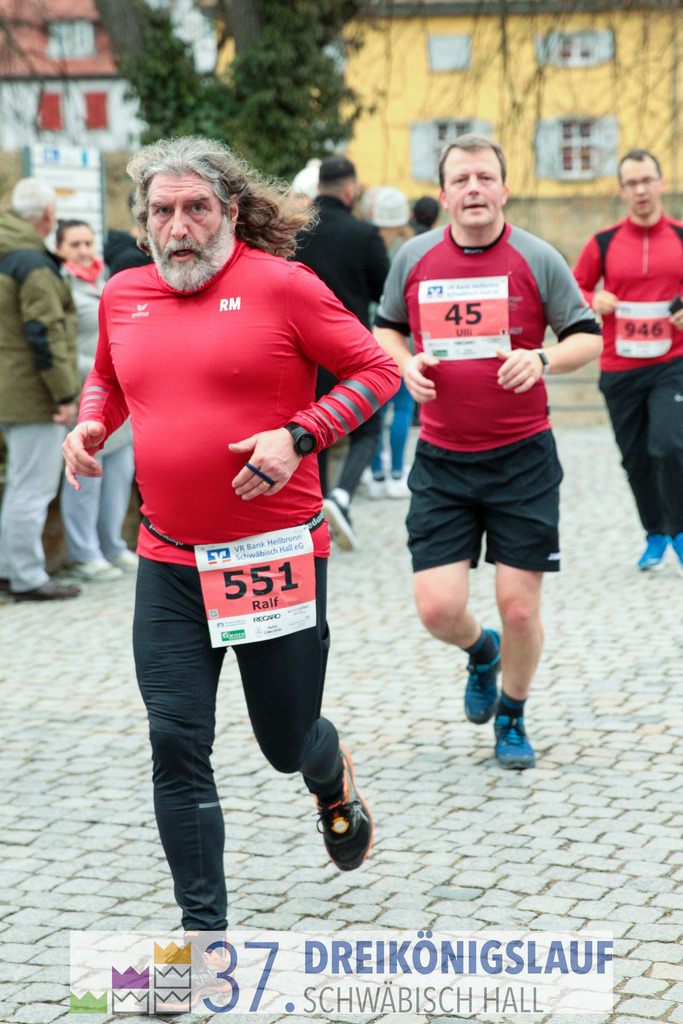 VR Bank Hauptlauf 10000m | 3 Koenigslauf 2023 - Realisiert mit Pictrs.com