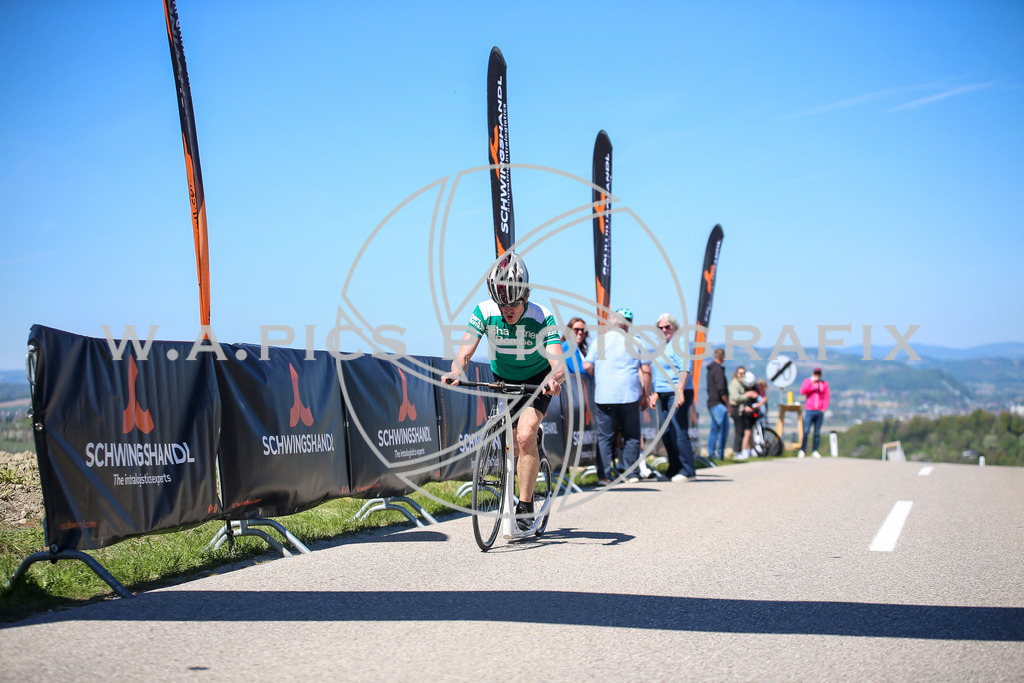 ..... | Wels, 23.04.2026, Kirschblüten Radrennen 2026 , Image shows: Photo: Wapics / Willdoner Andreas