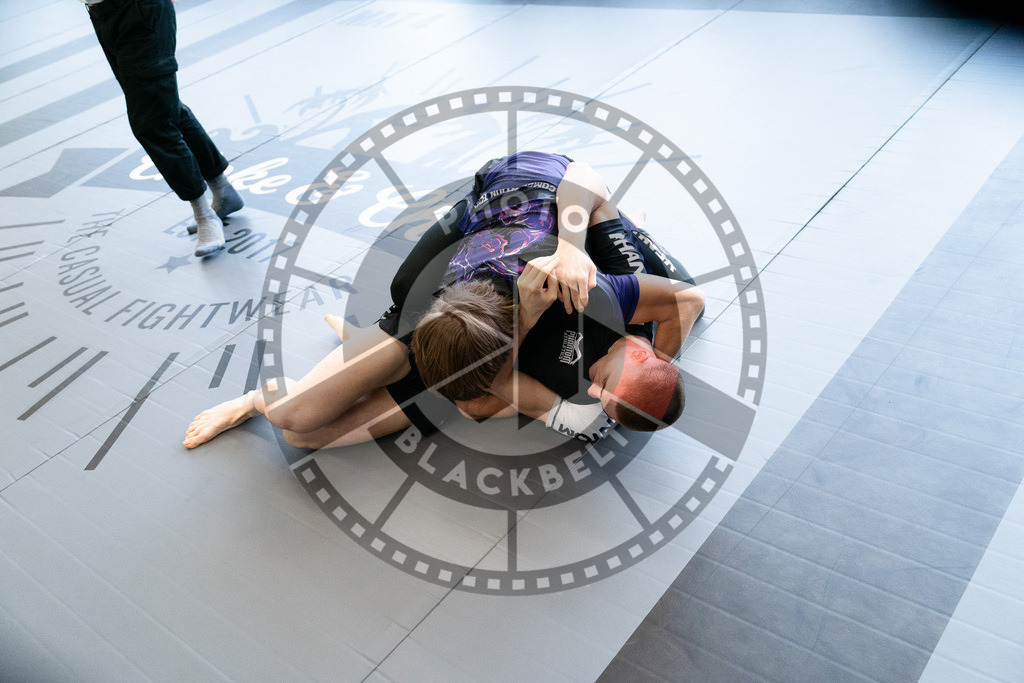 20251129PBB5485 | Fighters compete during the luta livre competition ILLCS XI winter edition on November 29, 2025 in Hannover, Germany.