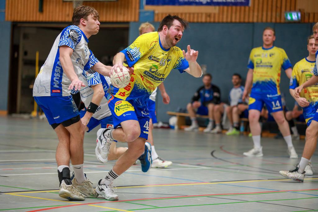 SVN_TVIssum_250426_005 | Bildergalerie von Sport-Ereignissen aber auch von weiteren spannenden Dingen - nicht nur vom Niederrhein. In Anlehnung an den bekannten Spruch von Hanns Dieter Hüsch heißt das Motto: "Niederrhein ist überall".  - Realisiert mit Pictrs.com