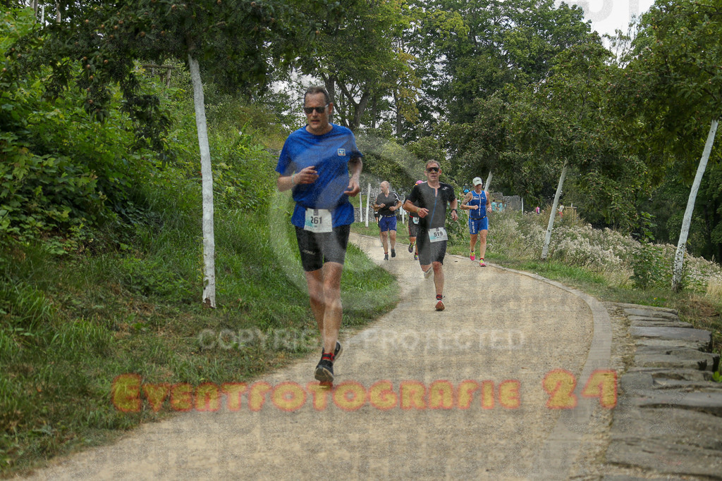 250824_1357_EX1_4403 | Sportfotografie im Rhein-Sieg Kreis, Köln, Bonn, NRW, Rheinland Pfalz, Hessen, etc. Unser Tätigkeitsfeld umfasst den Laufsport vom Volkslauf über den Marathon, Duathlon, Triathon bis zum Ultralauf wie Kölnpfad Ultra oder Schindertrail.