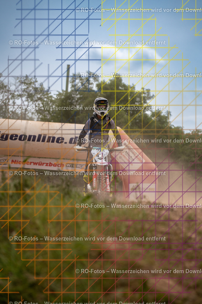 Niederwürzbach 5 Lauf-202 | Sportfotografie von RO-Fotos: Motorsport, Motocross, Enduro, Laufveranstaltungen und Triathlon. Professionelle Fotos von Sportlern und Events. - Realisiert mit Pictrs.com
