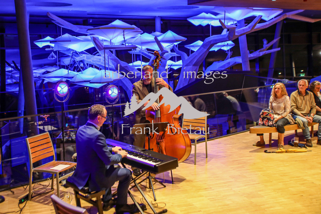 OE7A2787 | Jazzlounge, Sven Ochsenbauer und Andreas Nickl an Klavier und am Bass