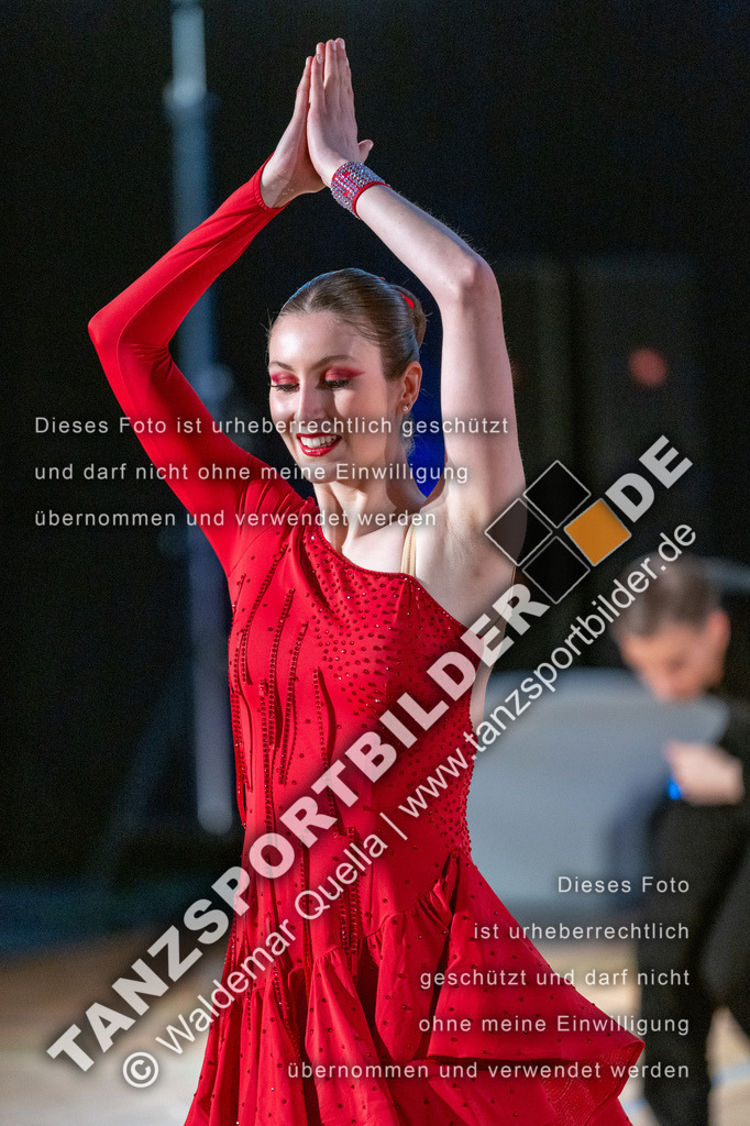 20250503-00273 | Hier finden Sie Tanz Bilder vom Latein und Standard Formationen tanzen. Sportbilder vom Tanzsport. Schöne Fotos und von Weltmeisterschaft, Europameisterschaft, Bundesliga, Regionalliga, Oberliga und Landesliga sowie von GOC Stuttgart, DanceComp, WM Bremen