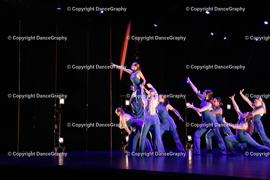 GPHY4412 | DanceGraphy - Realisiert mit Pictrs.com