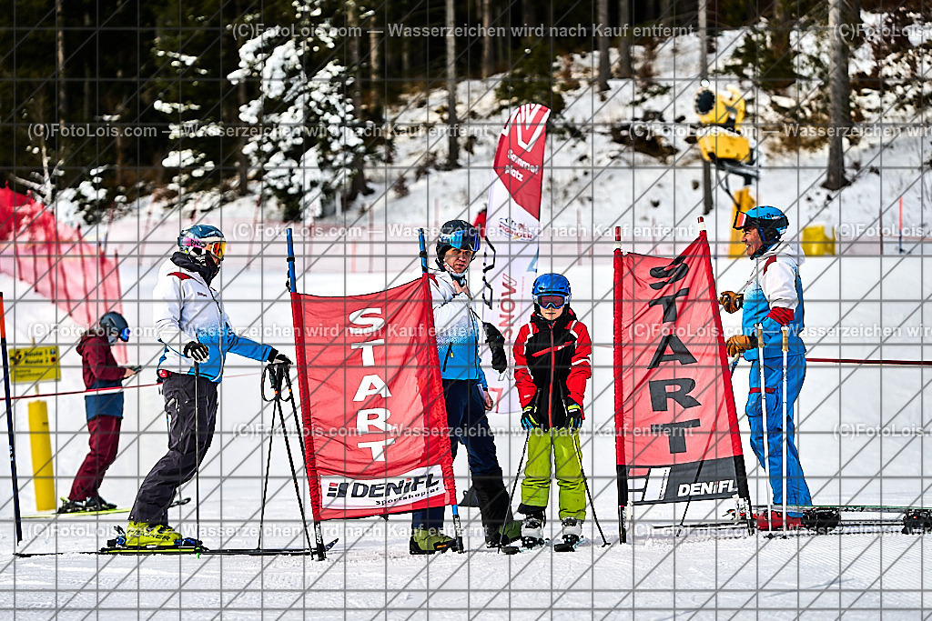 _ALP8820_Neujahrs-Skikurs | Ski- und Snowboardschule Haginger beim NEUJAHRS-Skikurs 2026, Kursabschlussrennen am Mo 5. Jänner 2026.