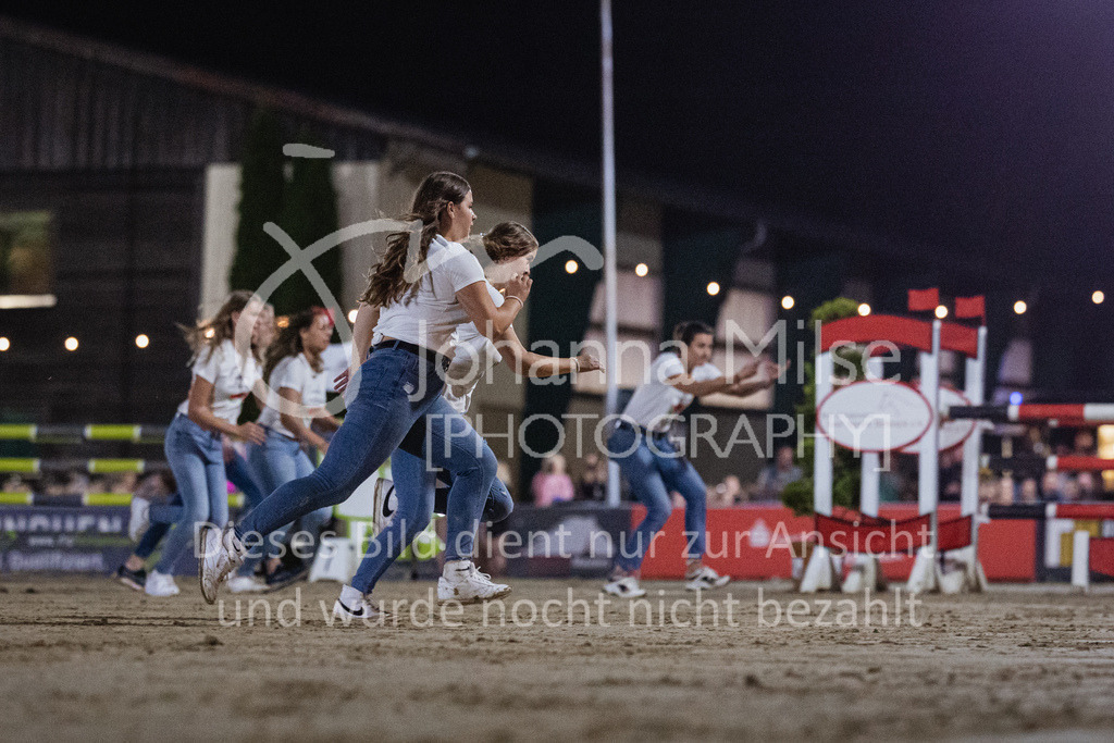 230827_Delbrueck_Kostuem-803 | Deine schönsten Turniermomente als professionelle Fotos! Entdecke hochwertige Pferdesport-Fotografie im Online-Shop. Jetzt Fotos finden & bestellen!