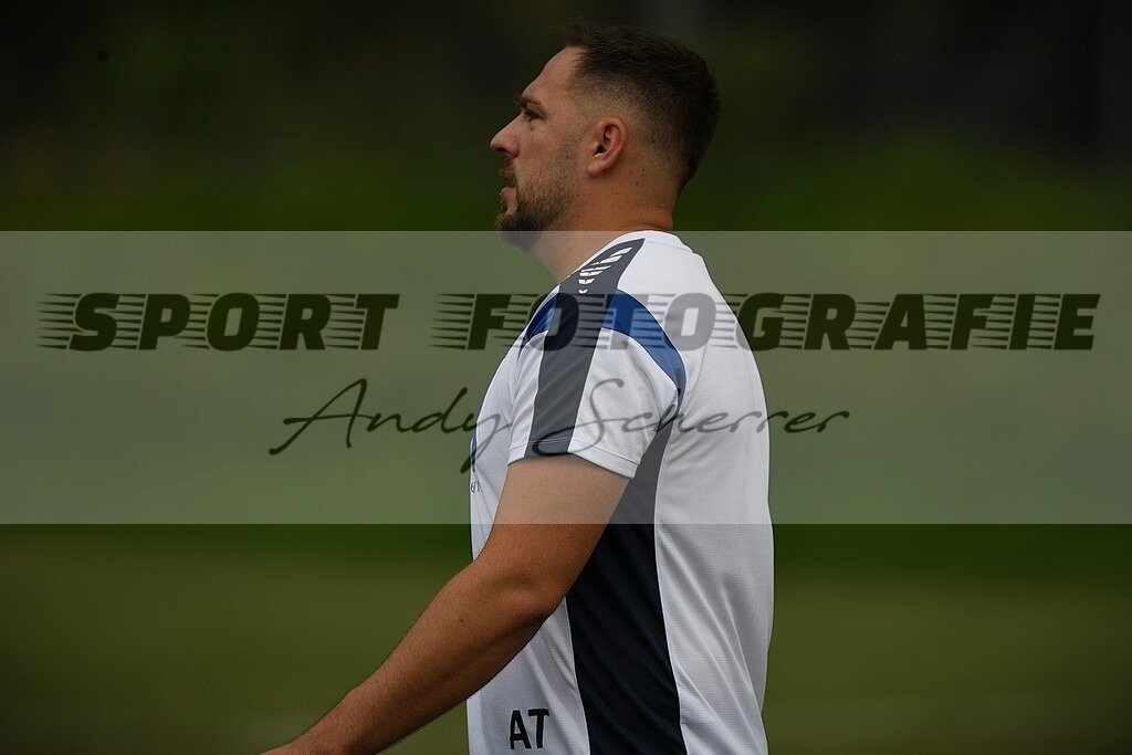 D5S_4982 | Kaufen Sie Sportbilder im Onlineshop von Andy Scherrer Sportfotografie. Faszinierende Bilder von Sportevents aus der ganzen Schweiz. Fussball, Frauenfussball, Unihockey, Handball, Schwingen und weiteren Sportarten. - Realisiert mit Pictrs.com