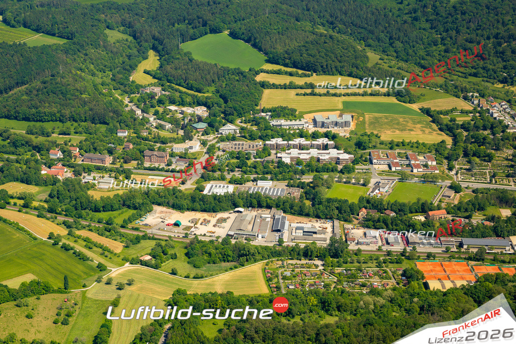 Das Luftbild zeigt Gewerbegebiet Mosbach - Die Luftaufnahme wurde 2023 vom UL-Flugzeug aus erstellt ( keine Drohne ) - Hochauflösende Luftaufnahme - Für grossformatige Ausdrucke geeignet. Die Geschenkidee !Mit Lizenz und Bildrechte bestellbar
