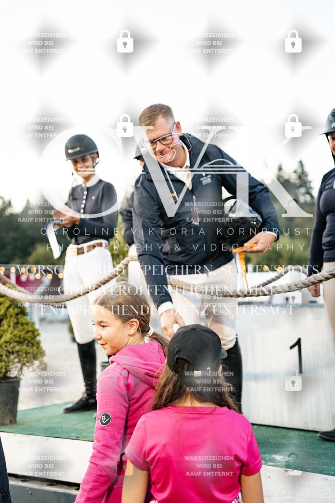 CK704055 | Turnierfotografie Pferdefotografie Trier Rheinland-Pfalz Pferdesport Reitsport Tierfotografie Sportfotografie Pferdevideo Pferdevideografie Equestrianvideography equestrianphotography  - Realisiert mit Pictrs.com