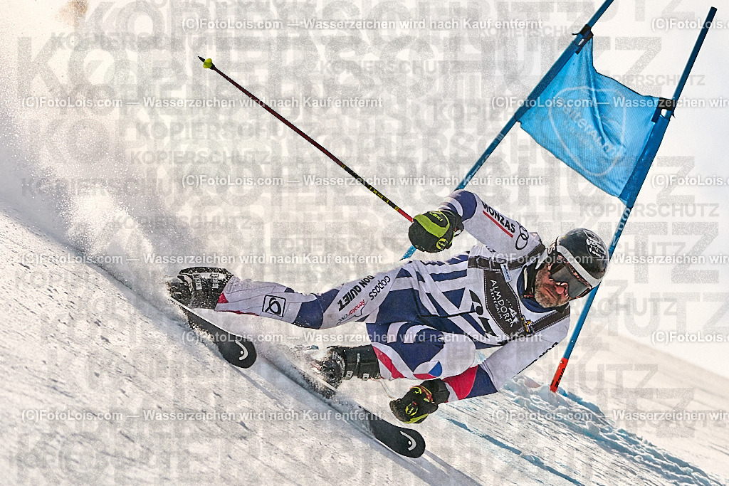 _ALP1491_MASTERS-WM_Reiteralm_A-GS_Horacek David | FISWORLD CHAMPIONSHIPSMASTERS ALPINE SKIING, 23. – 28. MÄRZ 2026 - REITERALM | STMK | AUT.   Veranstaltet vom Masters-Referat des Deutschen Skiverbandes (DSV). Durchführende Organisation: WSV Pichl-Reiteralm, unterstütutzt von den Bergbahnen REITERALM bei Schladming und SKI AUSTRIA.                            Disziplinen:  Super-G, GiantSlalom, Slalom.                                                 Kategorien:  A (Herrn 30-59 Jahre), B (Herrn ab 60 Jahre), C (Damen 30-59 Jahre), D (Damen ab 60 Jahre).                Rennstrecken:   Gasselhöhe und Muldenliftpiste auf der Reiteralm.