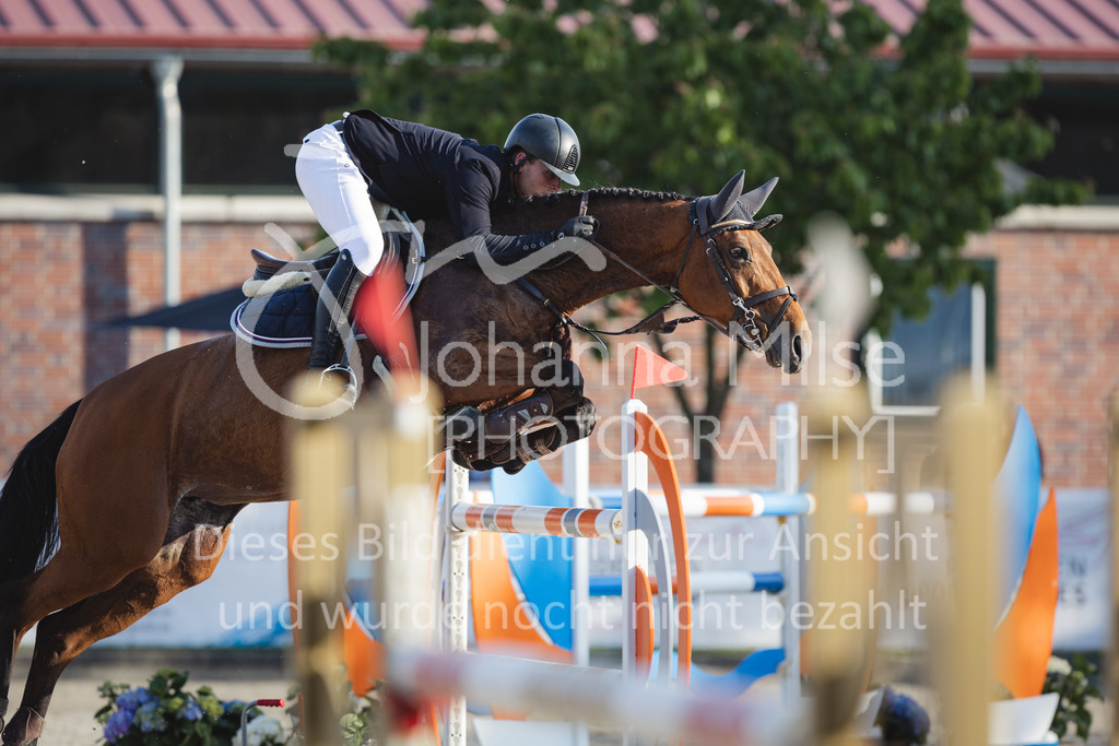 CSI2* - Internationale Springprüfung mit Siegerrunde (1,45 m)  Große / Big Tour | CSI2* - Internationale Springprüfung mit Siegerrunde (1,45 m) 
Große / Big Tour