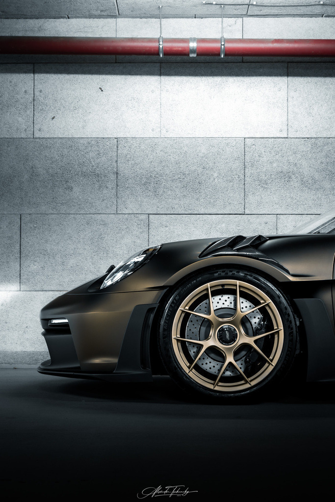 R6AT1461 _Alexander Tschuncky | Entdecken Sie die faszinierende Welt von Alexander Tschuncky Arts: Kreative Fotografie, atemberaubende Automobilkunst und hochwertiger Bilderdruck. Lassen Sie sich inspirieren! - Realisiert mit Pictrs.com