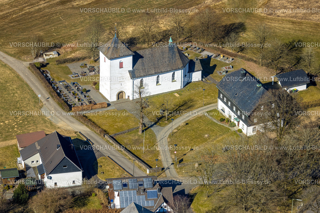 Wenden250307469Roemershagen | Luftbild, Kath Kirche St.Marien und Friedhof, Römershagen, Wenden, Sauerland, Nordrhein-Westfalen, Deutschland