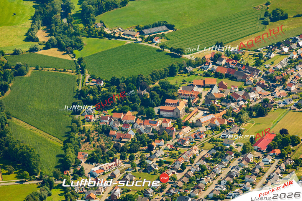 Schöne Luftaufnahme als Geschenk in Wormeln Warburg - Die Luftbildaufnahme wurde 2025 vom UL-Flugzeug heraus erstellt ( keine Drohne ) - Hochauflösende Luftaufnahme -Nicht vergleichbar mit Google Maps oder Satelittenbilder- Die Geschenkidee !Mit Lizenz und Bildrechte bestellbar