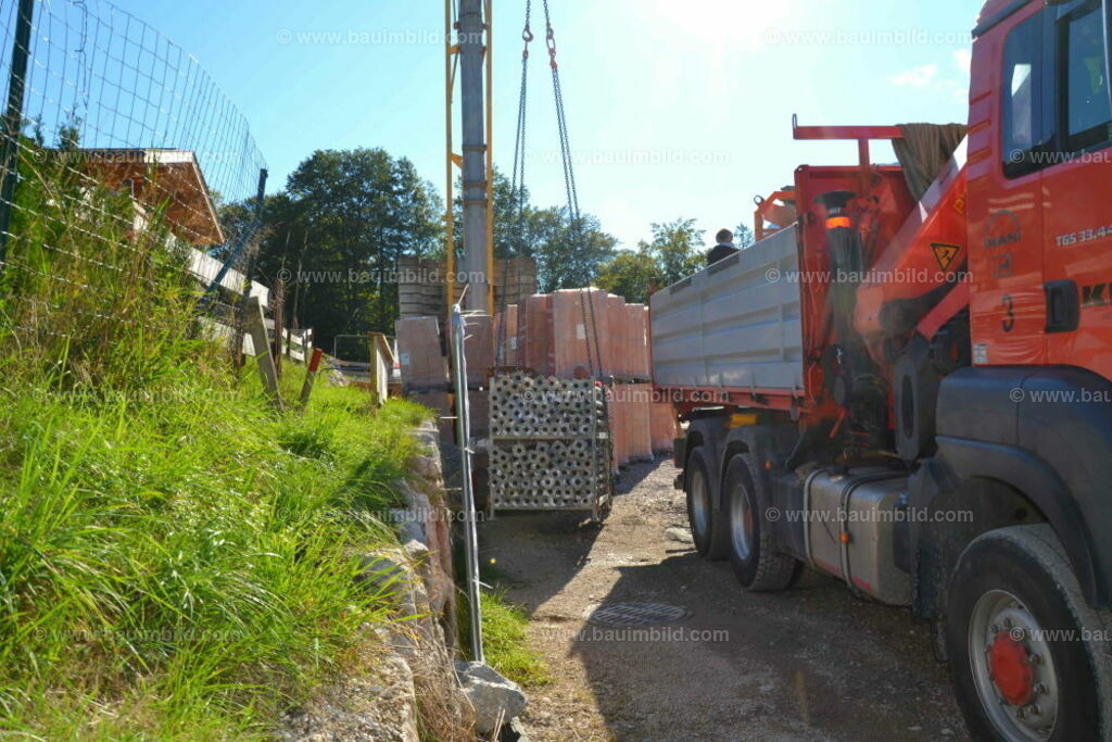 bib-lg01-baustelleneinrichtung-0092 | Nach LV-Leistungsgruppen sortierte Detailfotos über den Bau eines Hauses. Alle Hausbau-Bilder direkt vom Urheber und Autor der Website Haus-Selber-Bauen.com