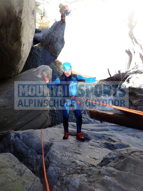 P9270043 | Bestelle die Bilder deines Berg- oder Wasser-Abenteuers mit Mountain Sports bequem von zu Hause aus direkt über unseren Online Fotoshop von pictrs.com. - Realisiert mit Pictrs.com