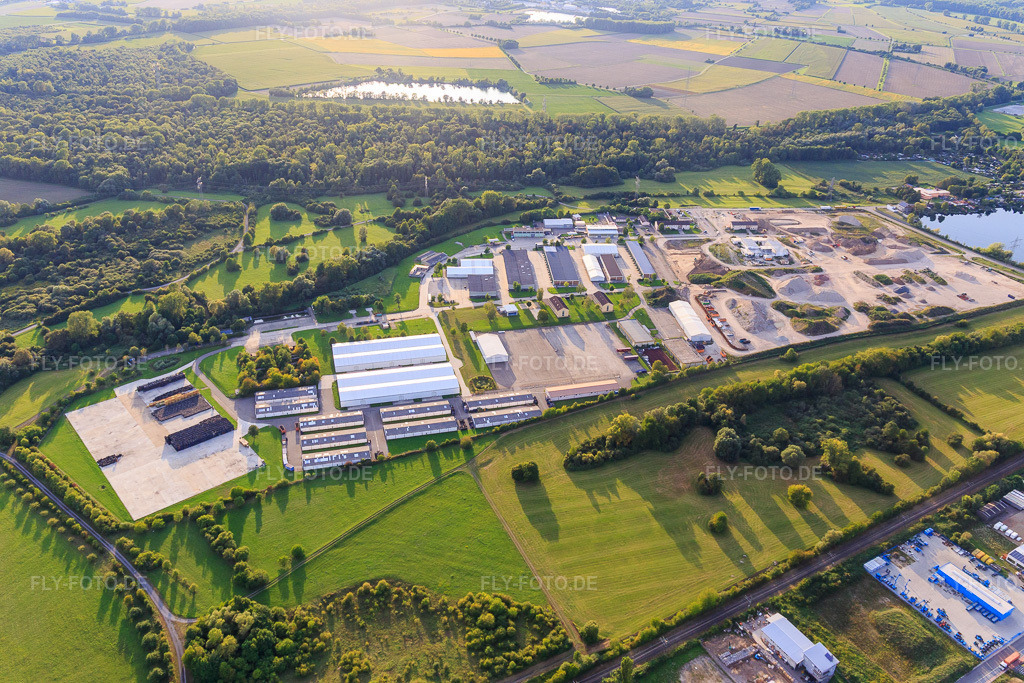 Luftbild: ehemalige Salmkaserne aus Osten in Philippsburg im Bundesland Baden-Württemberg in Deutschland. Foto: IMG_102462.jpg vom 24.08.2017 durch Werner Riehm/FLY-FOTO.de