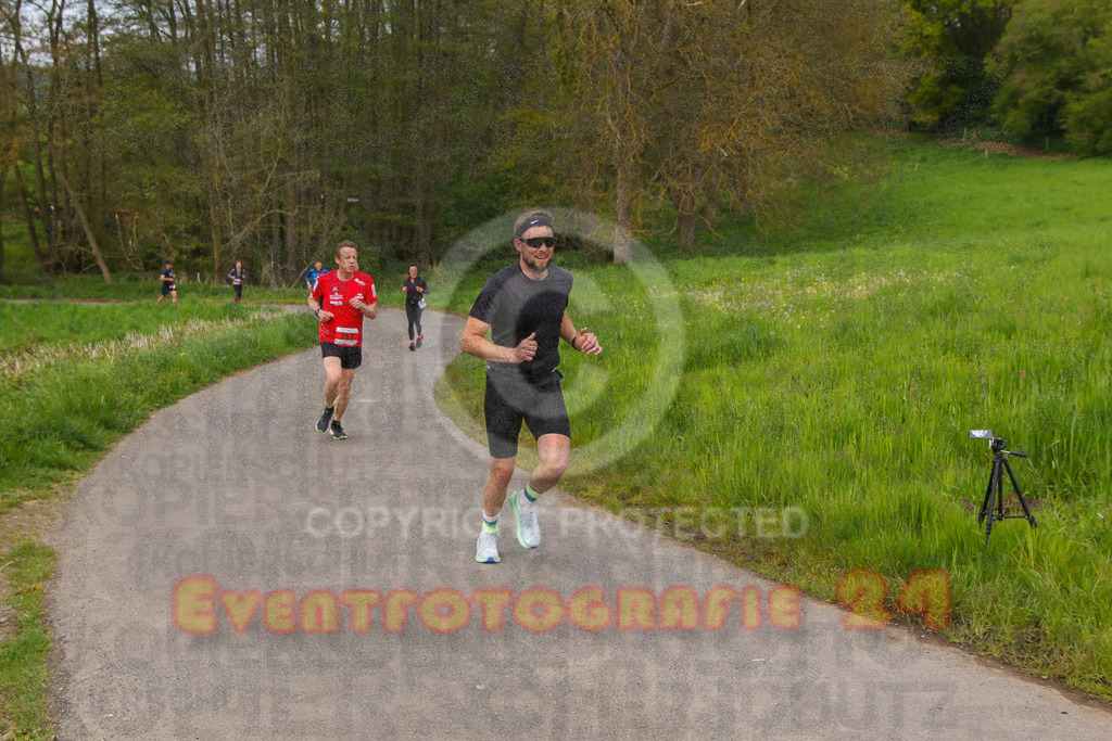 220501_1011_EV8_9756 | Sportfotografie im Rhein-Sieg Kreis, Köln, Bonn, NRW, Rheinland Pfalz, Hessen, etc. Unser Tätigkeitsfeld umfasst den Laufsport vom Volkslauf über den Marathon, Duathlon, Triathon bis zum Ultralauf wie Kölnpfad Ultra oder Schindertrail.