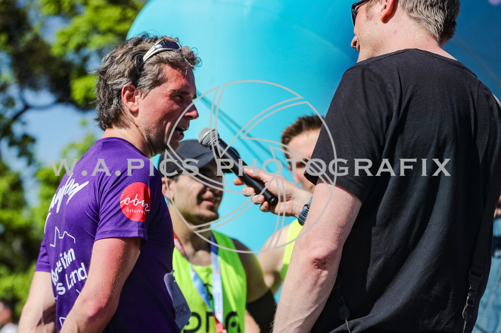 ..... | LINZ,AUSTRIA,27.April 25, Int. 3 Brückenlauf Linz  , Image shows: Photo: WAPICS / Manuel Binder