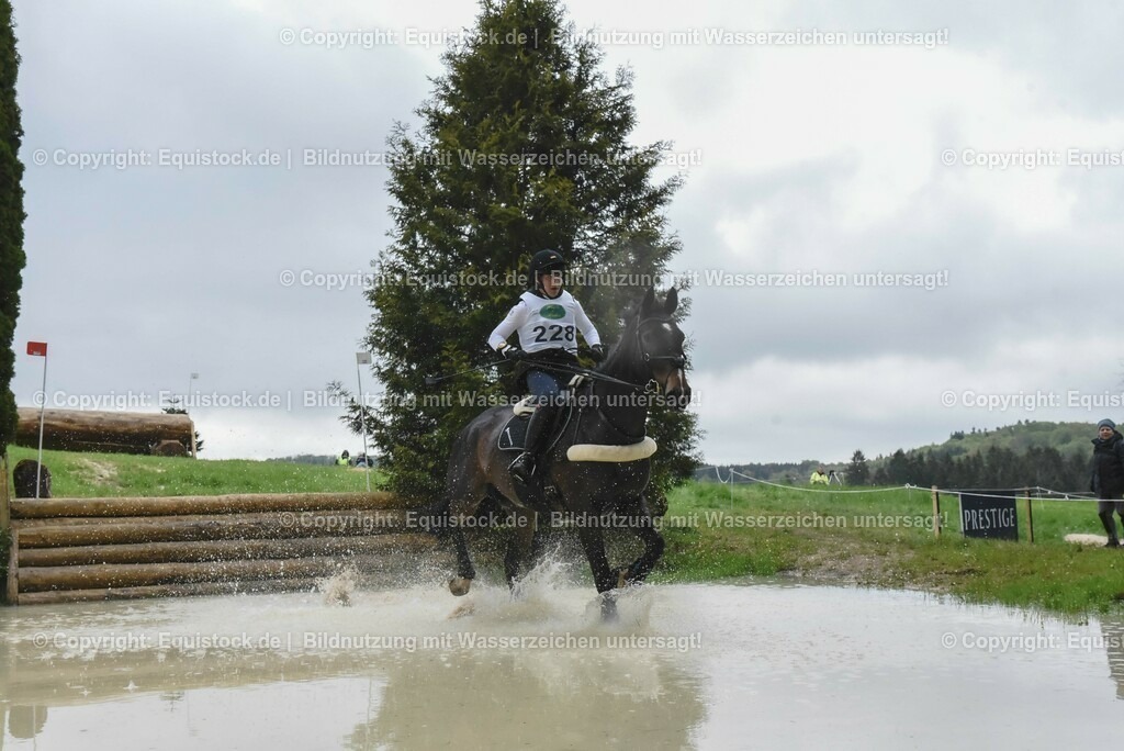 20230513_CCI2_Section2_Gelände_0432 | equistock