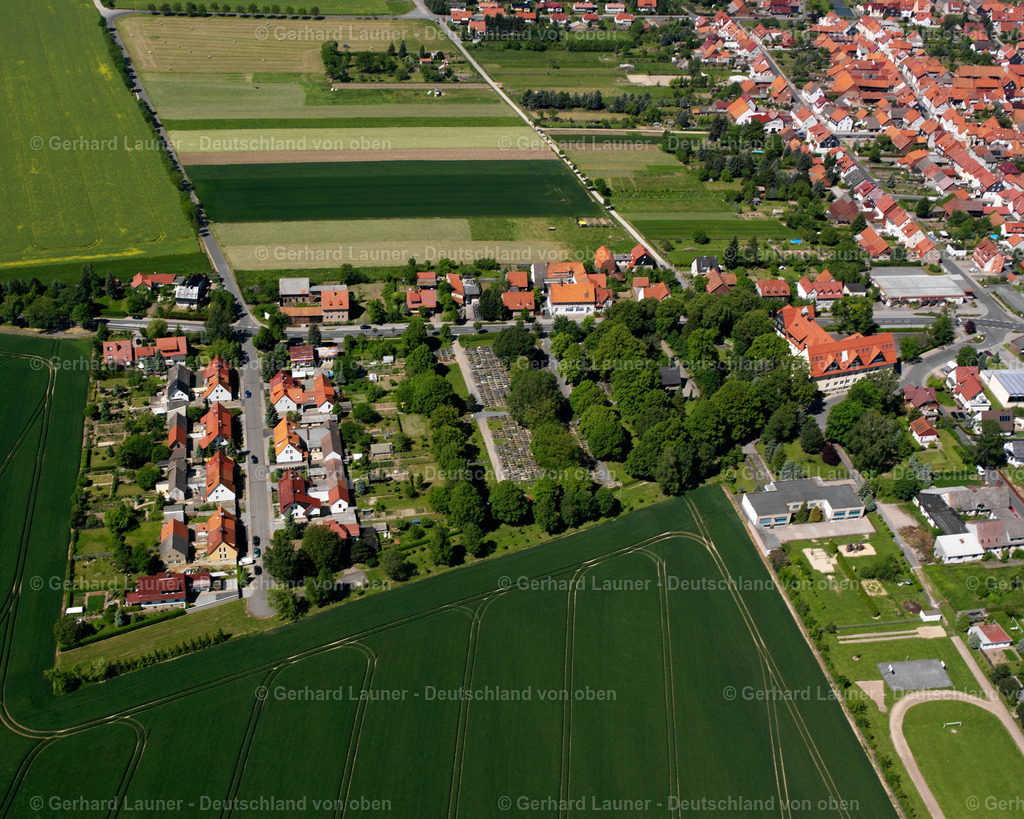 2634437 | BREITENWORBIS 09.06.2006 Wohngebiet einer Einfamilienhaus- Siedlung  in Breitenworbis im Bundesland Thüringen, Deutschland // Single-family residential area of settlement  in Breitenworbis in the state Thuringia, Germany Foto: Gerhard Launer