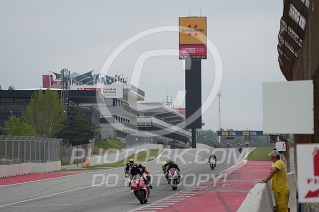 2025_04_13_PBK_34106 | Sportfotografie; SlowMotion; Video; Rennstrecke; Hafeneger; Speer; Racing; RSE; BMW; CBO; Trackday; Motorsportarena; Hockenheimring; Brno; Most; Barcelona; Valencia