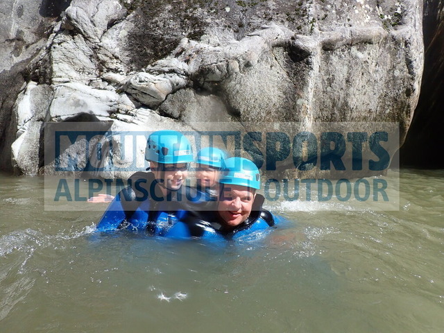 P8100080 | Bestelle die Bilder deines Berg- oder Wasser-Abenteuers mit Mountain Sports bequem von zu Hause aus direkt über unseren Online Fotoshop von pictrs.com. - Realisiert mit Pictrs.com