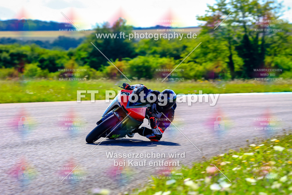 008-5787 | Hier findet Ihr Bilder von Touristenfahrten auf der Nürburgring Nordschleife oder von anderen Veranstaltungen die ich besucht habe. Viel Spass beim Durch Schauen 