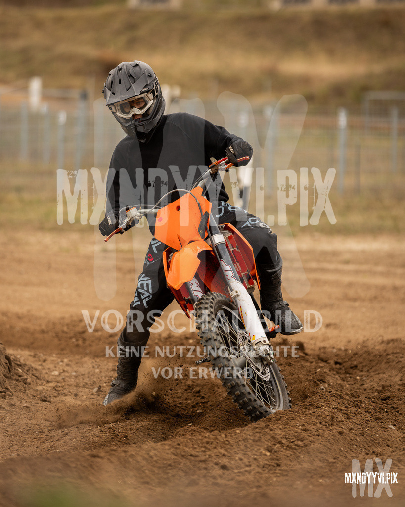 866A1521 | mxndyyvipix