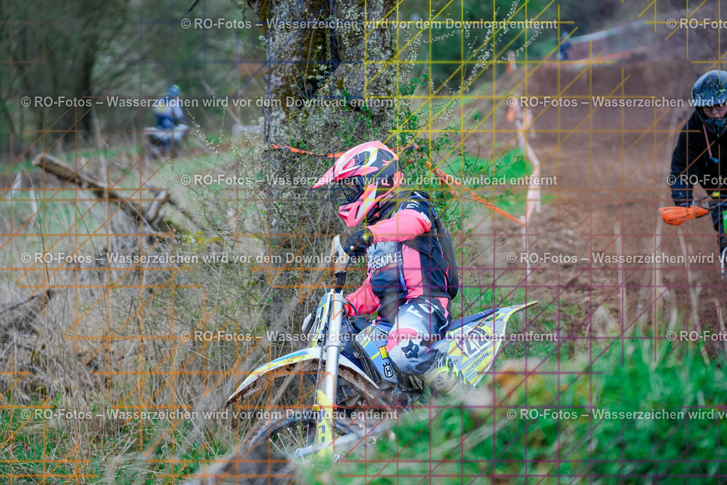 4 Lauf Mernes-780 | Sportfotografie von RO-Fotos: Motorsport, Motocross, Enduro, Laufveranstaltungen und Triathlon. Professionelle Fotos von Sportlern und Events. - Realisiert mit Pictrs.com