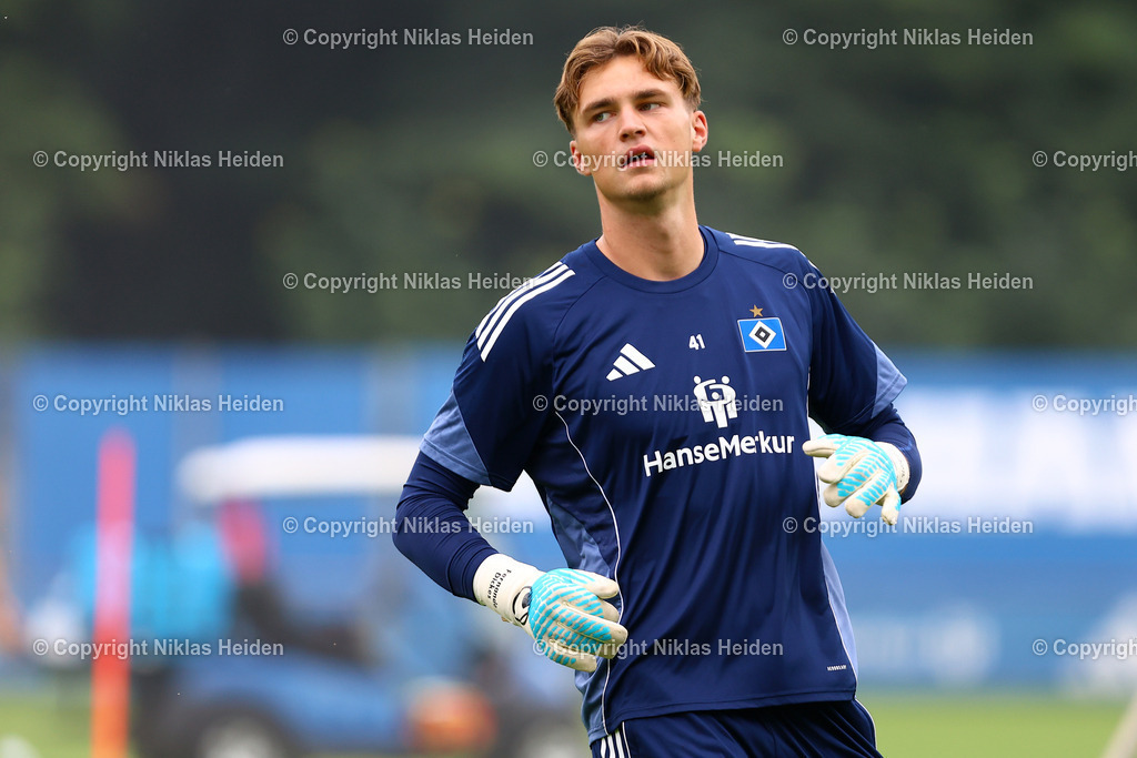 NH_HamburgerSV_Training_21072025 | #41 Fernando Dickes (Hamburger SV)Fußball I Herren I Training I Saison 2025-2026 I Hamburger SV I 20.07.2025 I Trainingsplätze Volksparkstadion