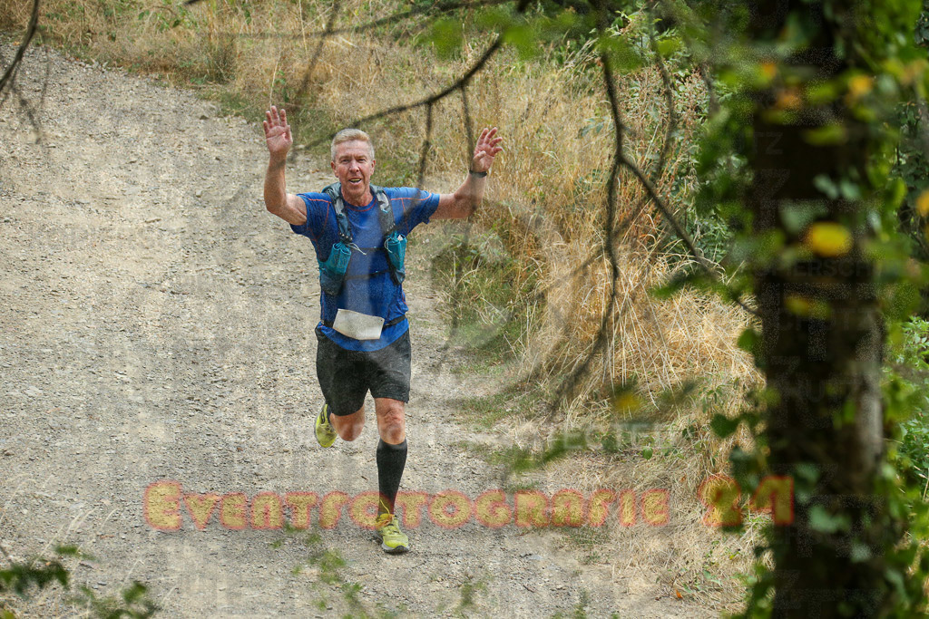 220827_1156_EX1_9527 | Sportfotografie im Rhein-Sieg Kreis, Köln, Bonn, NRW, Rheinland Pfalz, Hessen, etc. Unser Tätigkeitsfeld umfasst den Laufsport vom Volkslauf über den Marathon, Duathlon, Triathon bis zum Ultralauf wie Kölnpfad Ultra oder Schindertrail.