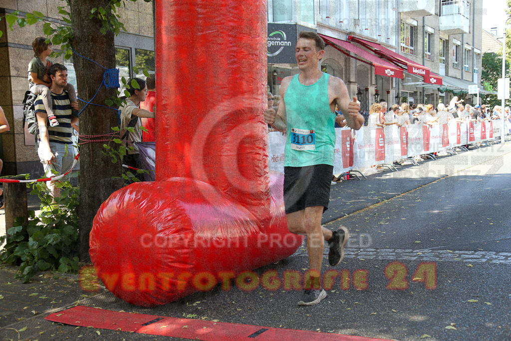 250621_1211_EX1_5183 | Sportfotografie im Rhein-Sieg Kreis, Köln, Bonn, NRW, Rheinland Pfalz, Hessen, etc. Unser Tätigkeitsfeld umfasst den Laufsport vom Volkslauf über den Marathon, Duathlon, Triathon bis zum Ultralauf wie Kölnpfad Ultra oder Schindertrail.
