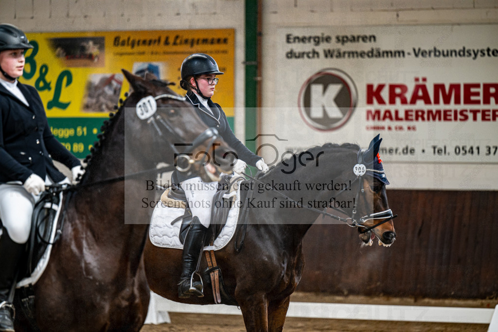 20240310-DOS_0345 | Entdecke hochwertige Reitturnierfotos von Foto Oger. Professionell, emotional und authentisch – jetzt Lieblingsmomente im Shop bestellen.Deutschlandweite Turnierfotografie. - Realisiert mit Pictrs.com