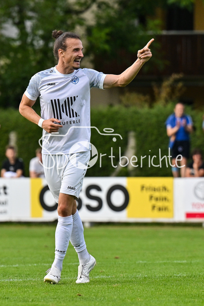 BC Aichach - SF Bachern | Jubel nach 2-0 Aichach 8