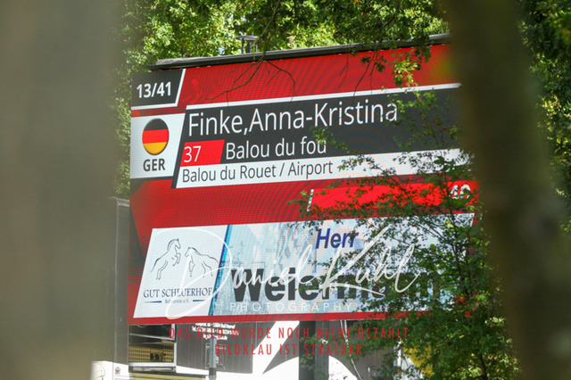 DKP43413 | Turniersportfotografie; Pferdefotografie; Dressurfotografie