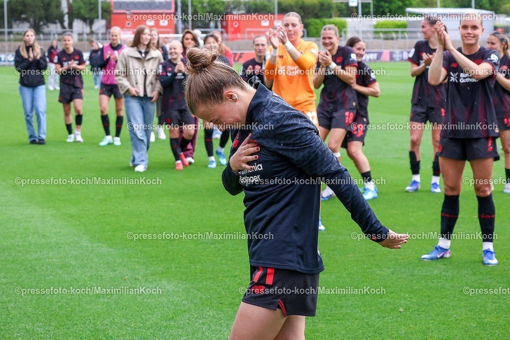 xsscx17052601055 | 17.05.2026, xsscx, Frauen Fussball, Bayer 04 Leverkusen - Werder Bremen, 1. Fussball Bundesliga, 26. Spieltag, Ulrich-Haberland-Stadion, Saison 2025 2026: Kristin Kögel (Bayer Leverkusen #11) DFB regulations prohibit any use of photographs as image sequences and or quasi-video. Photo: xSandraxScherningxPressefotoKochx