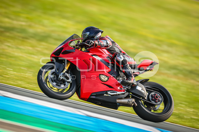 0021-260603ASN-004_21 | Deine Full-Service-Agentur für ✔️Videoproduktionen und ✔️Motorsportfotografie Jetzt Angebot anfragen!