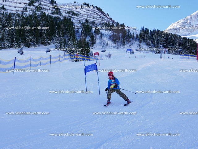 Luca (4) | Photos von der Skischule Warth - Realisiert mit Pictrs.com