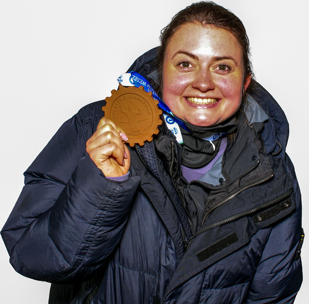 top-top.de-20260104-563 | Foto, Video, Fotografie, Videografie, Fotobox, DJ, Discjockey, Musik, Musikbox, Veranstaltung, Photobooth, Amazon, Ebay, Buchtipp, Bestseller, Autor, Verlag, Buch, Wesel, Hamminkeln, NRW, Dinslaken, Rees, Drohne, Hochzeit, Party, Fotobox, Wesel, Fotograf