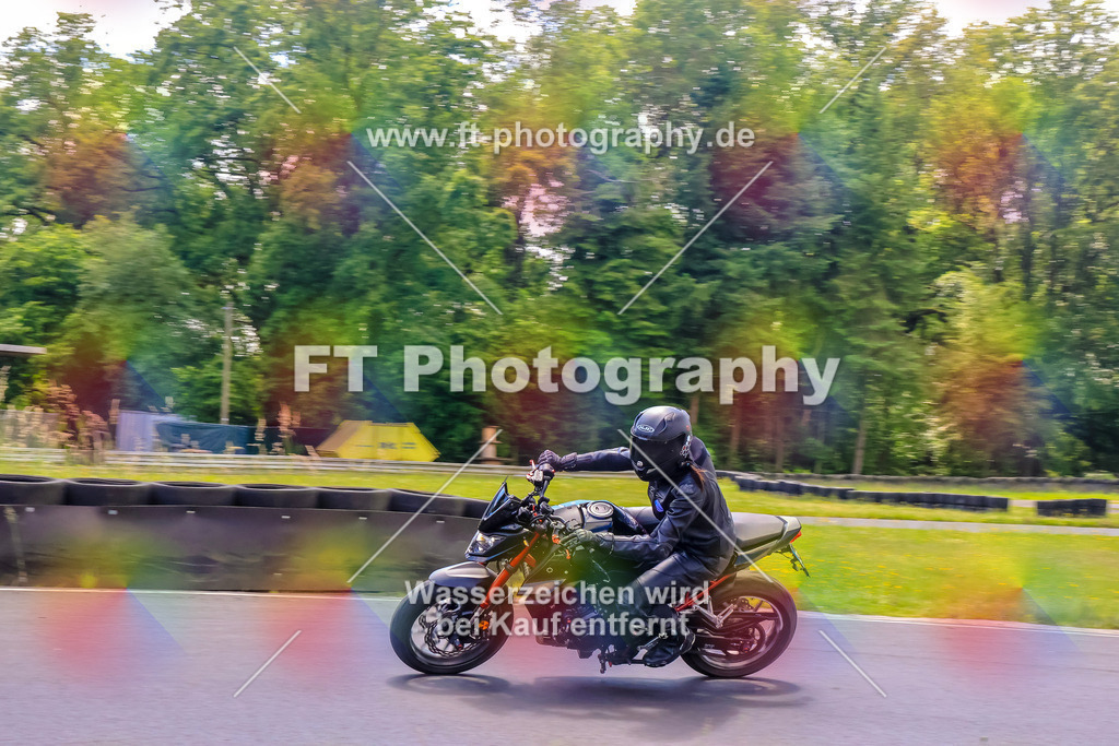 VBK-8156 | Hier findet Ihr Bilder von Touristenfahrten auf der Nürburgring Nordschleife oder von anderen Veranstaltungen die ich besucht habe. Viel Spass beim Durch Schauen 