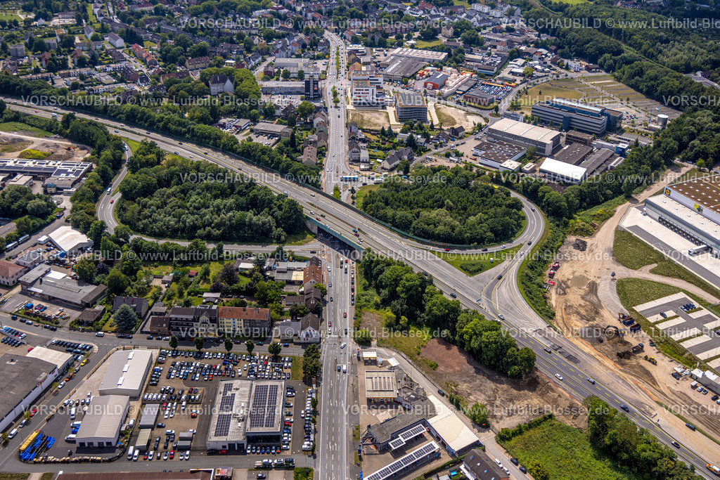 Herne250703046A43 | Luftbild, Großbaustelle Autobahnkreuz Herne mit Tunnelbau, Autobahn A43 zwischen Recklinghausen Emscher- und Rhein-Herne-Kanal Überführung und Abfahrt Bochum Riehmke , Autobahn A42, Baukau-West, Herne, Ruhrgebiet, Nordrhein-Westfalen, Deutschland
