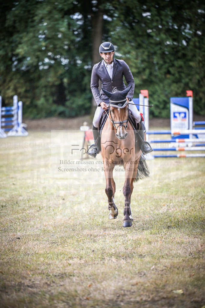 DOS_0118 | Entdecke hochwertige Reitturnierfotos von Foto Oger. Professionell, emotional und authentisch – jetzt Lieblingsmomente im Shop bestellen.Deutschlandweite Turnierfotografie. - Realisiert mit Pictrs.com