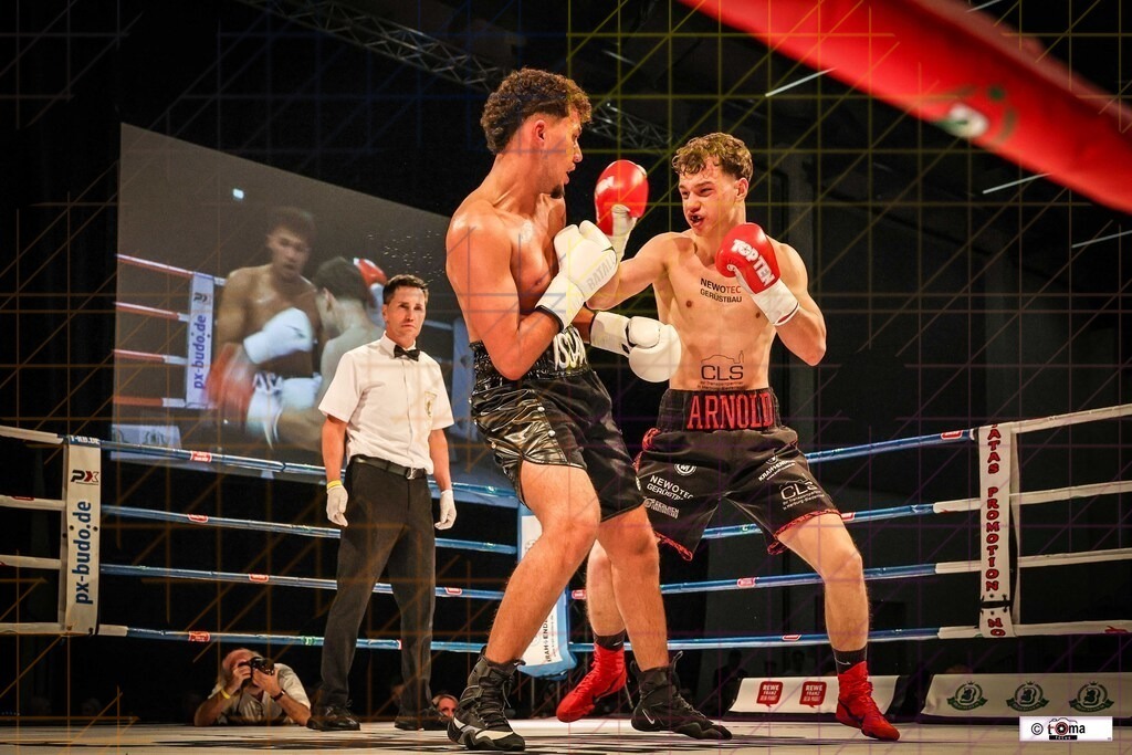 BoB 2026 Arnold vs. Faiz-32 | professionelle Sport- und Eventfotografie von Tomafocus – dynamische Bilder, emotionale Momente und hochwertige Aufnahmen für jeden Anlass. - Realisiert mit Pictrs.com