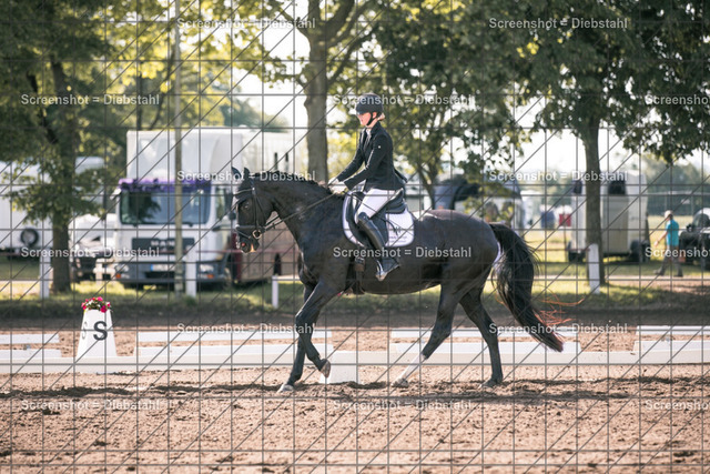 _W6A3325 | ronjaprokoschfotografie - Realisiert mit Pictrs.com