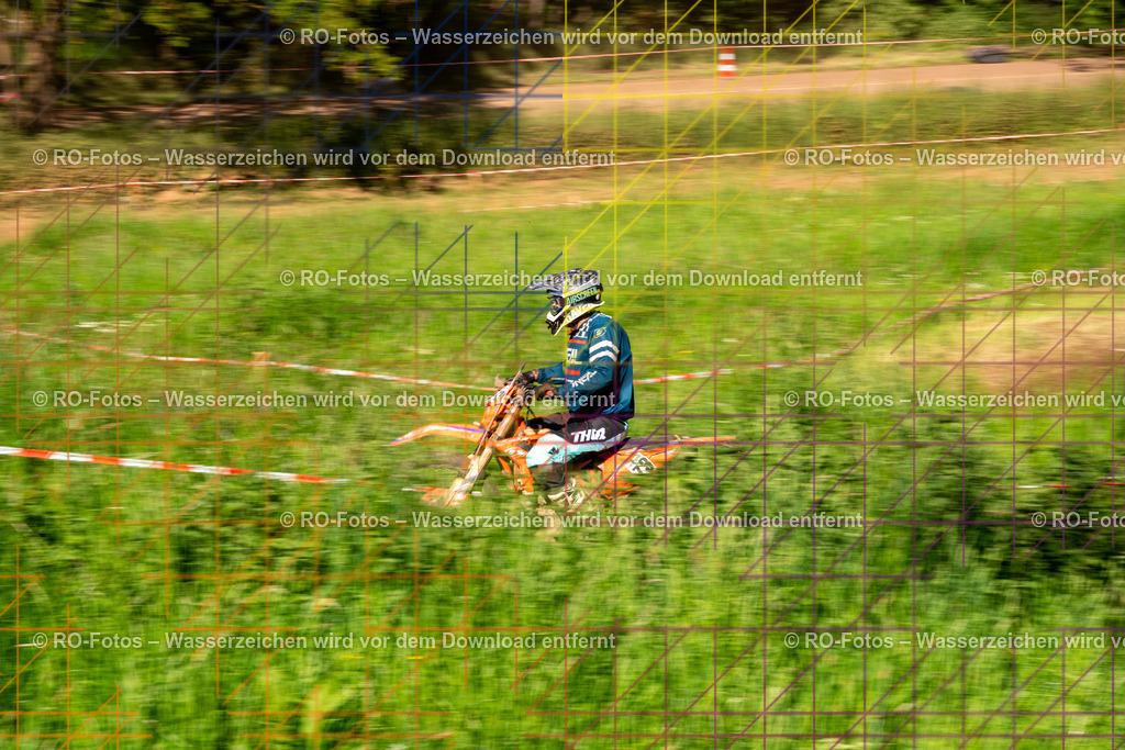 Wolfshausen 3 Lauf -1659 | Sportfotografie von RO-Fotos: Motorsport, Motocross, Enduro, Laufveranstaltungen und Triathlon. Professionelle Fotos von Sportlern und Events. - Realisiert mit Pictrs.com