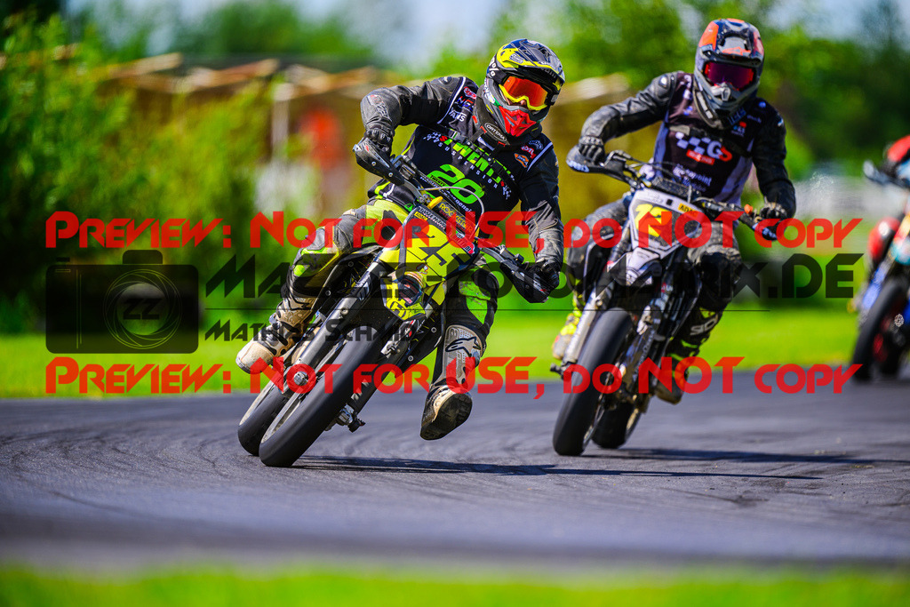 MaZZes_FotoMatrix_240714_6007705_4304 | S2