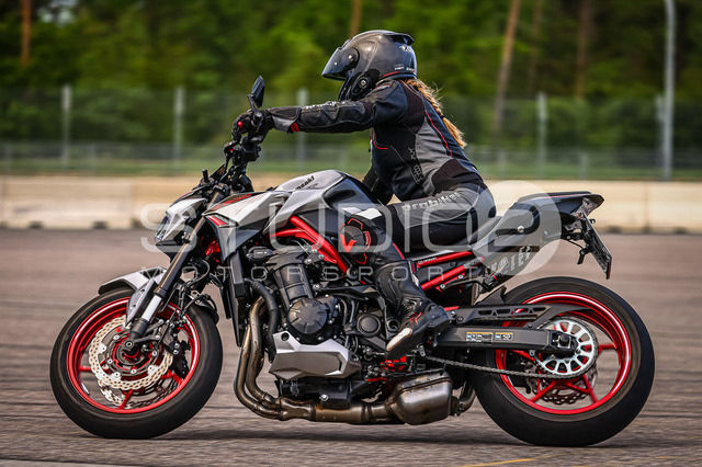 0042-240609_HR-022_42 | Deine Full-Service-Agentur für ✔️Videoproduktionen und ✔️Motorsportfotografie Jetzt Angebot anfragen!